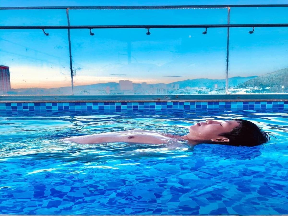 Mega Light Hotel Nha Trang Bagian luar foto