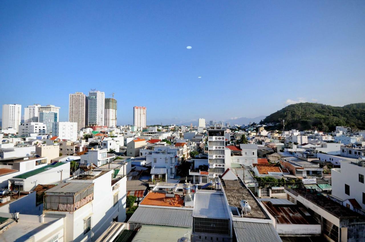 Mega Light Hotel Nha Trang Bagian luar foto