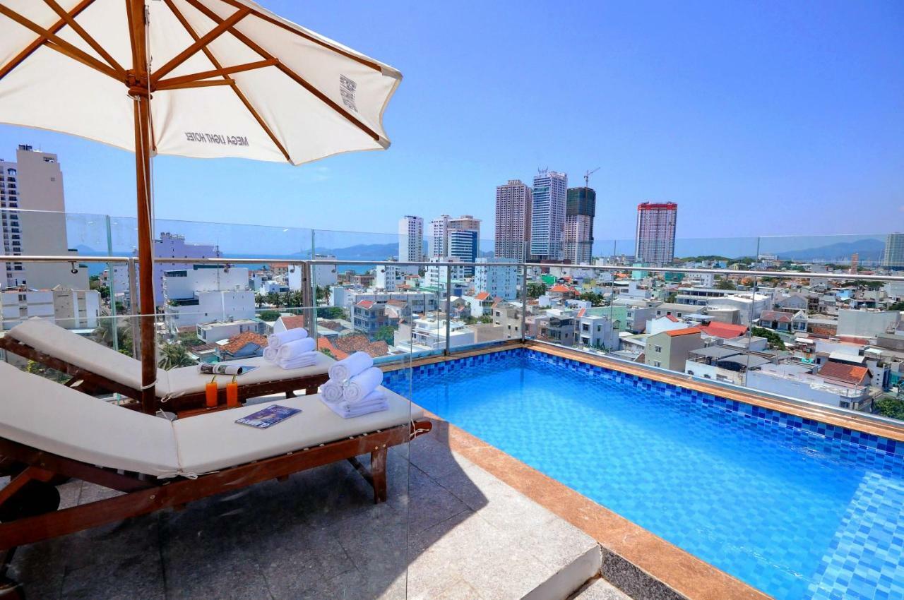 Mega Light Hotel Nha Trang Bagian luar foto