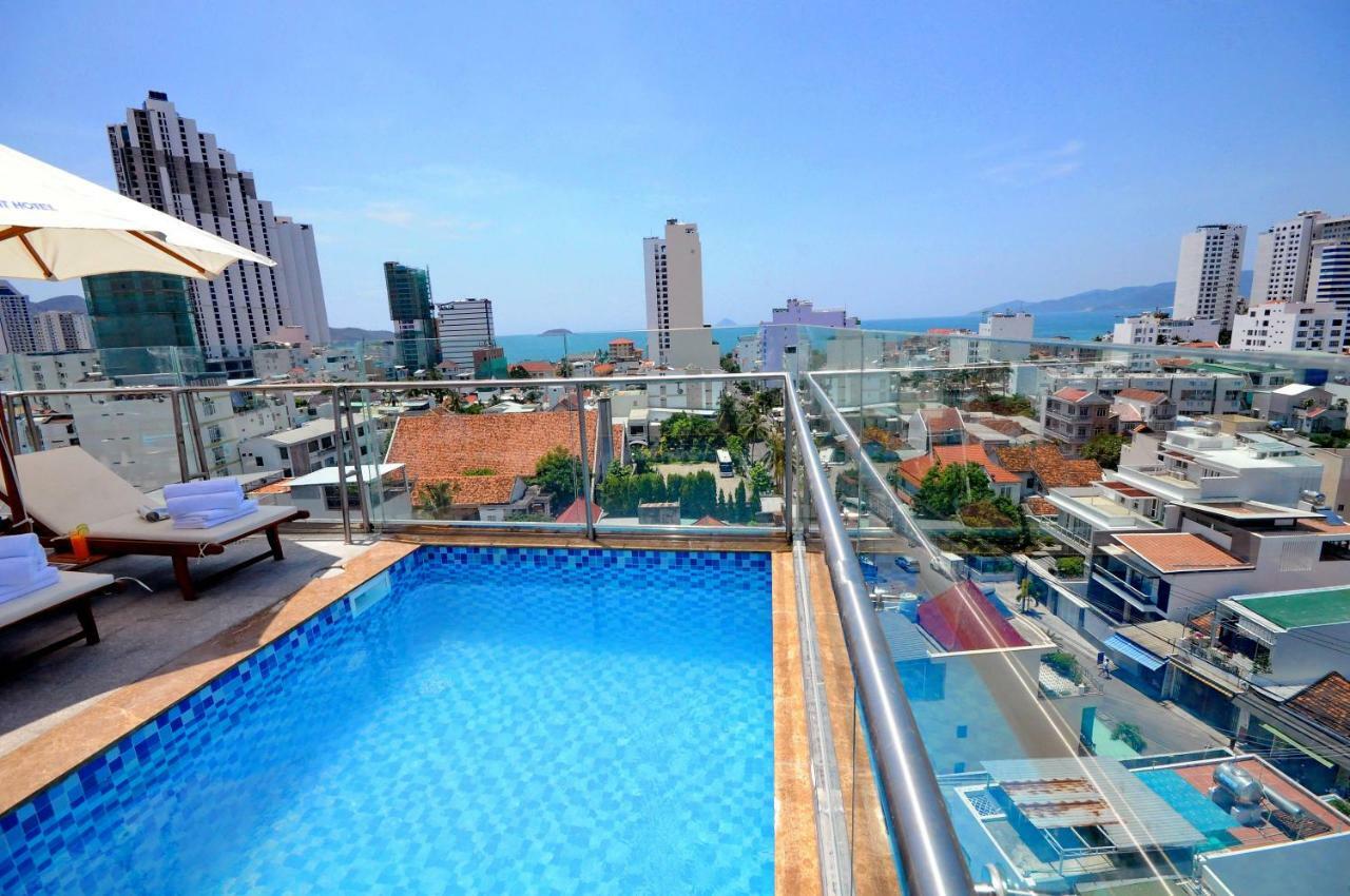 Mega Light Hotel Nha Trang Bagian luar foto