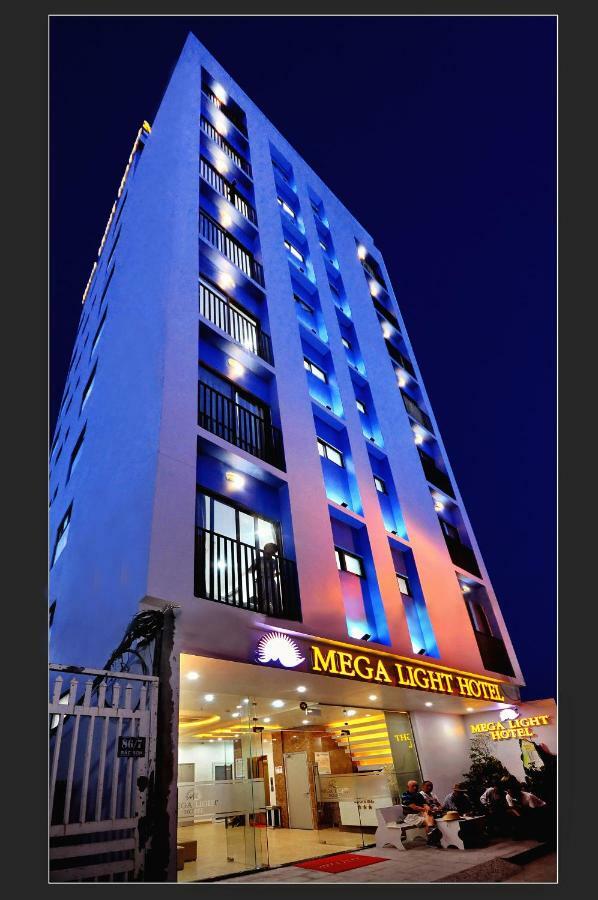 Mega Light Hotel Nha Trang Bagian luar foto